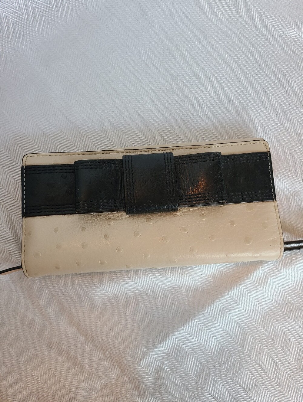 kate spade Valencia Road "Mara" Wristlet Wallet / Clutch